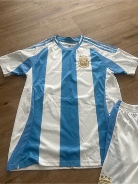 Nike Argentina-Style Soccer Kit - Light Blue & White